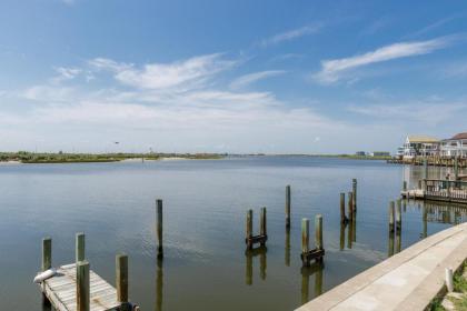 Blue Crab Bungalow 8 by Padre Escapes - image 7