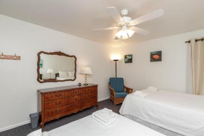 Surfside 211 by Padre Escapes - image 18