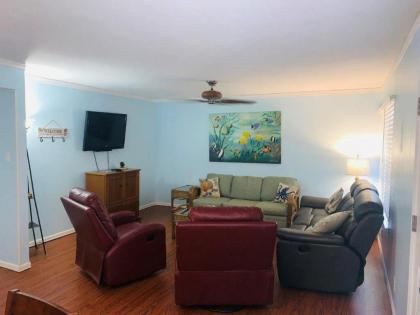 Surfside 207 by Padre Escapes - image 9