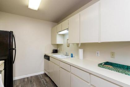 Surfside 206 by Padre Escapes - image 13