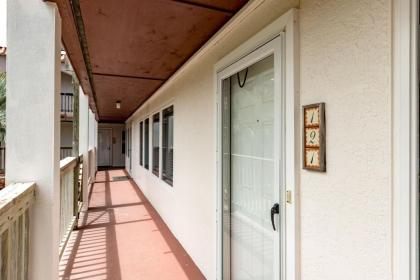 Surfside 121 by Padre Escapes - image 12