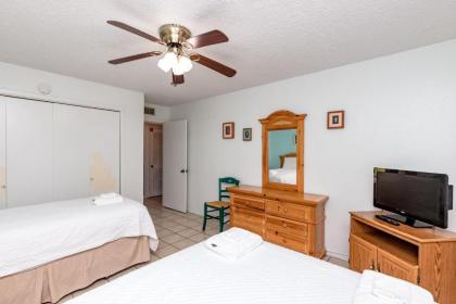 Surfside 121 by Padre Escapes - image 13