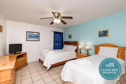 Surfside 121 by Padre Escapes - image 14