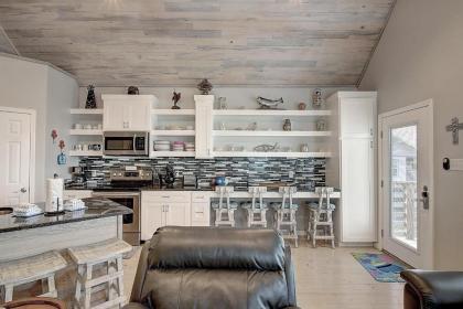 Laguna Village 114 - image 16
