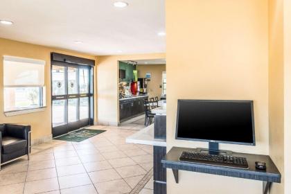 Quality Inn - image 3