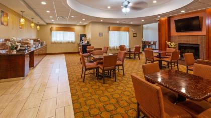 Best Western Plus Finger Lakes Inn & Suites - image 14