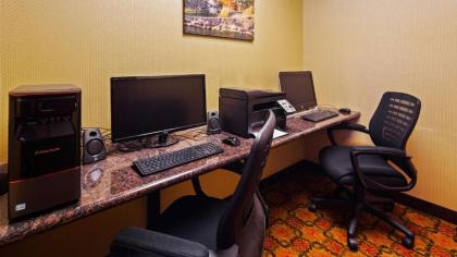 Best Western Plus Finger Lakes Inn & Suites - image 4