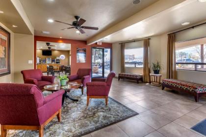 Best Western Cottonwood Inn - image 15