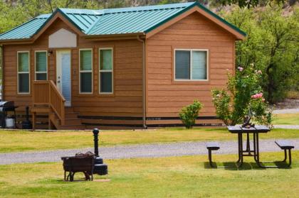 Verde Valley Lawn Cottage 11 - image 11