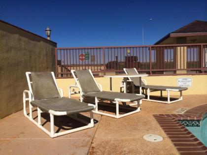 Cotulla Executive Inn - image 11