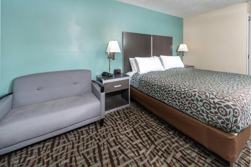 BridgePointe Inn & Suites by BPhotels Council Bluffs Omaha Area - image 3