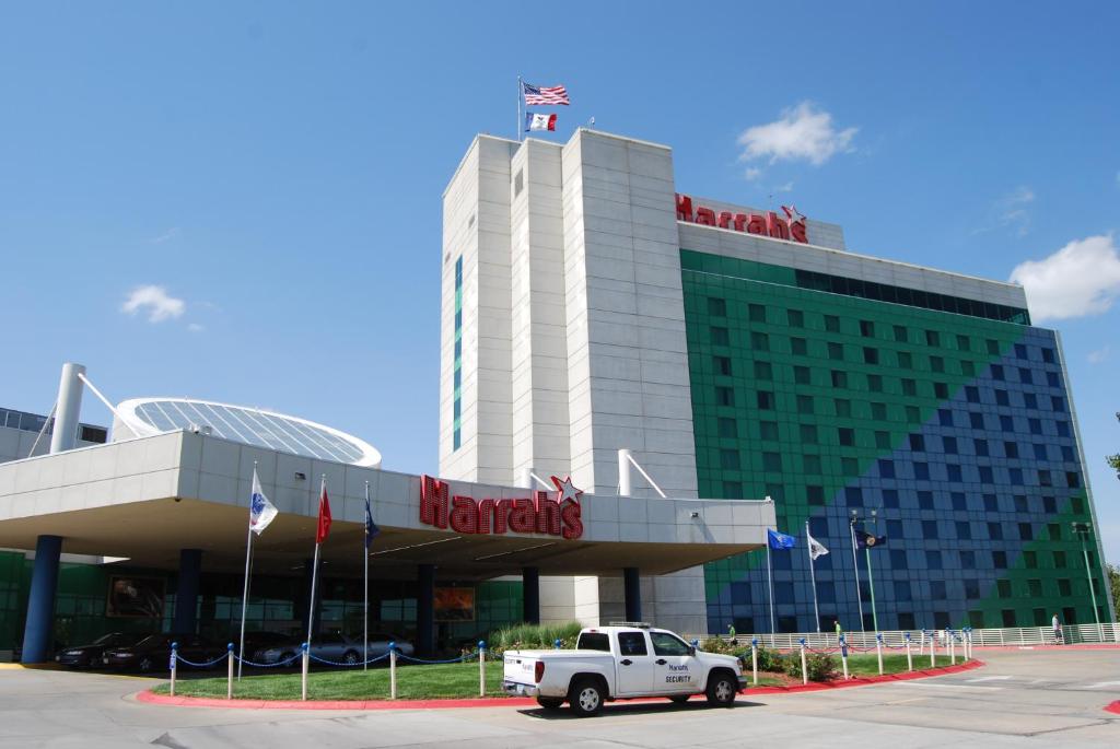Harrah's Casino & Hotel Council Bluffs - image 2