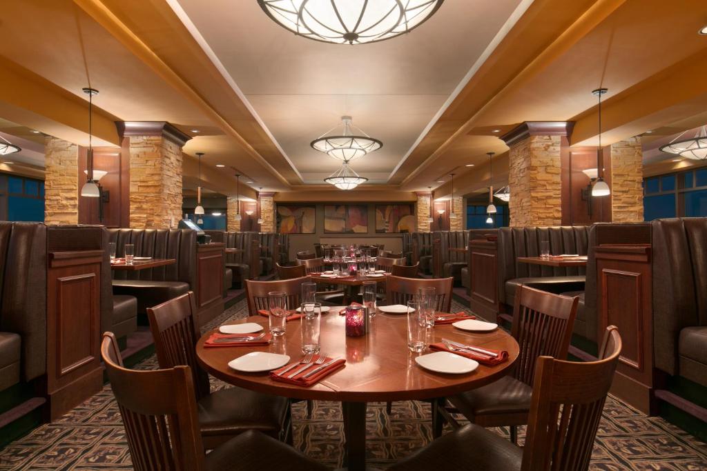 Harrah's Casino & Hotel Council Bluffs - image 6