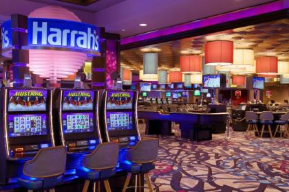 Harrah's Casino & Hotel Council Bluffs - image 9