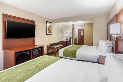 Comfort Suites Omaha East-Council Bluffs - image 14