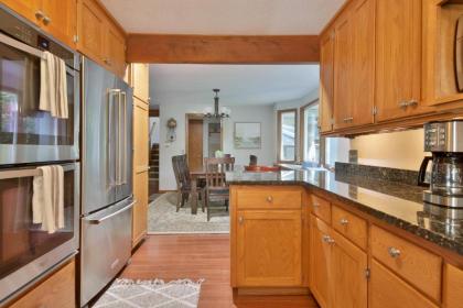 289-Blissful Deer Retreat - image 11