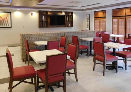 Holiday Inn Express - Coventry S - West Warwick Area an IHG Hotel - image 11