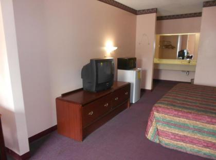 Executive Inn & Suites - Covington - image 12