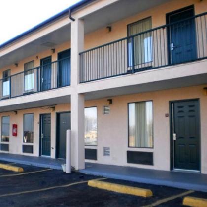 Executive Inn & Suites - Covington - image 4