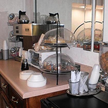 Executive Inn & Suites - Covington - image 6