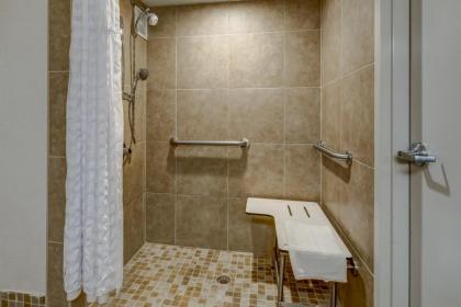 Embassy Suites Cincinnati - RiverCenter - image 21