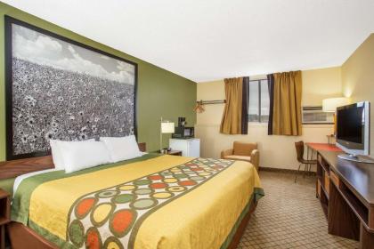Super 8 by Wyndham Craig - image 3