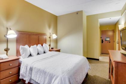 Hampton Inn Pittsburgh-Cranberry - image 17