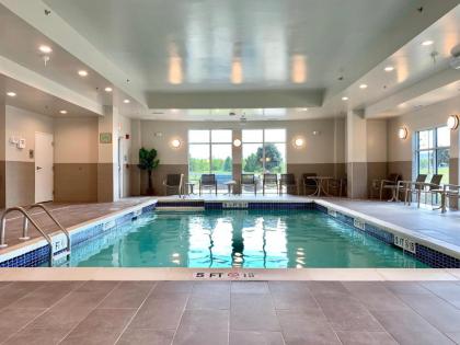 Hampton Inn Cranbury - image 13