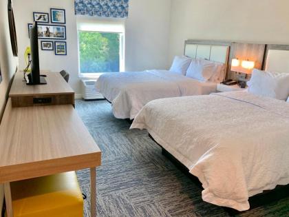 Hampton Inn Cranbury - image 6