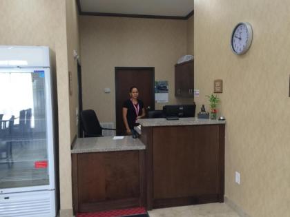 La Bonita Inn & Suites - Crane - image 3