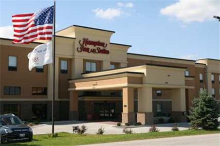 Hampton Inn & Suites Crawfordsville - main image