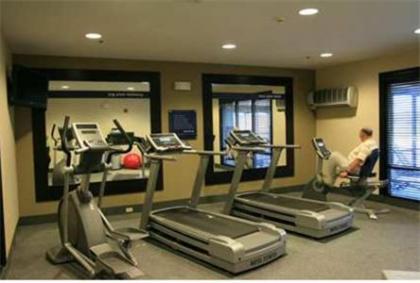 Hampton Inn & Suites Crawfordsville - image 9