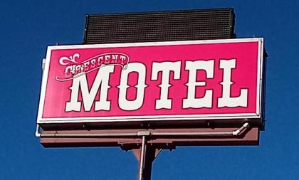 CRESCENt mOON mOtEL Crescent Oregon