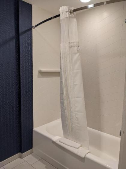 Fairfield Inn & Suites Lincoln Crete - image 12