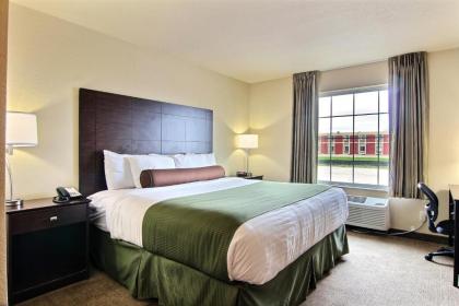 Cobblestone Hotel and Suites - Crookston - image 12