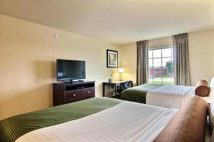 Cobblestone Hotel and Suites - Crookston - image 2