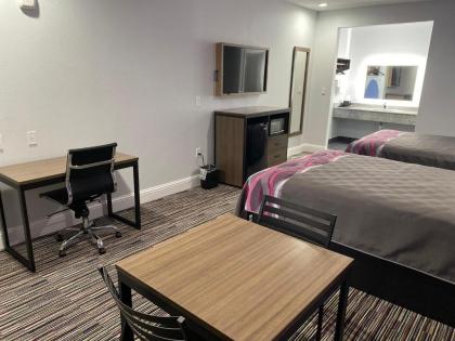 Palace Inn Crosby - image 15