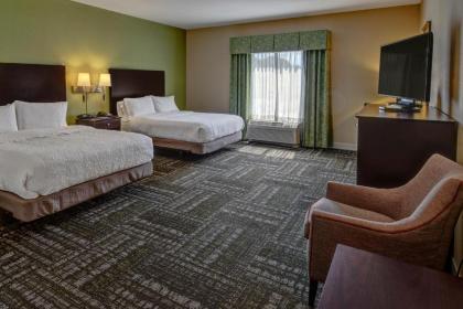 Hampton Inn Crossville - image 12