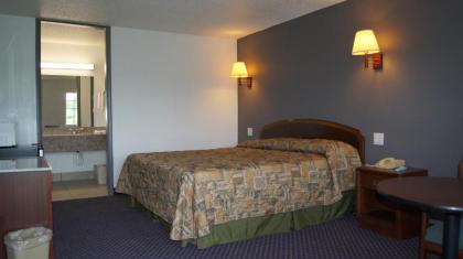 Executive Inn - image 12