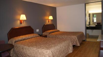 Executive Inn - image 5