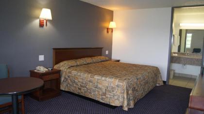 Executive Inn - image 8