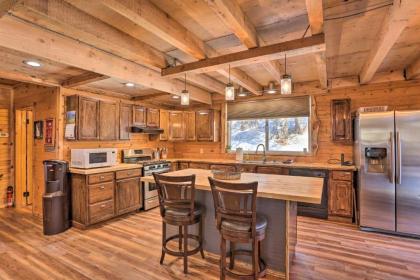 Peaceful Garden Valley Cabin with Private Deck! - image 10