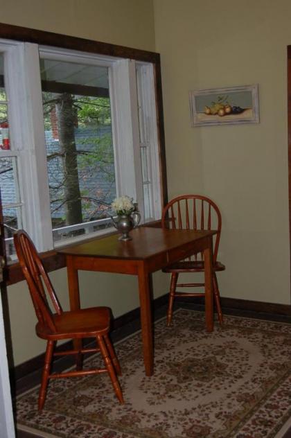 The Cabins at Healing Springs - image 12