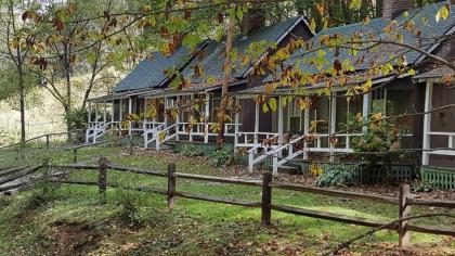 The Cabins at Healing Springs - image 15