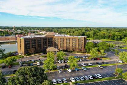 Hotel in Crystal Lake Illinois