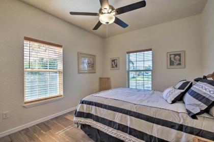 Spacious and Hip Crystal River Home with Dock and Kayaks! - image 12