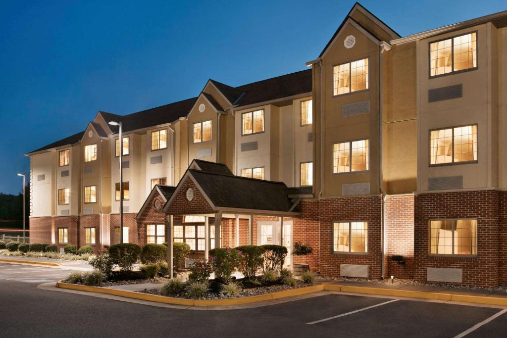 Microtel Inn & Suites by Wyndham Culpeper - image 5