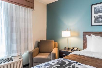 Sleep Inn & Suites Cumberland - image 10