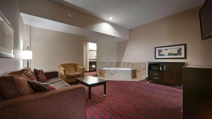 Best Western Plus Cushing Inn & Suites - image 11