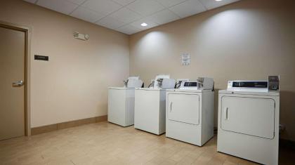 Best Western Plus Cushing Inn & Suites - image 9